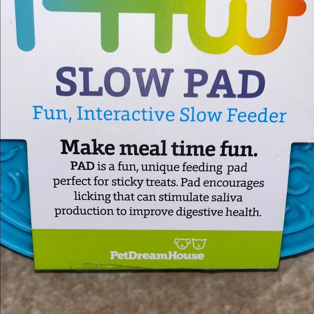 NWT Blue Slow Feeder Pad for Small Pets